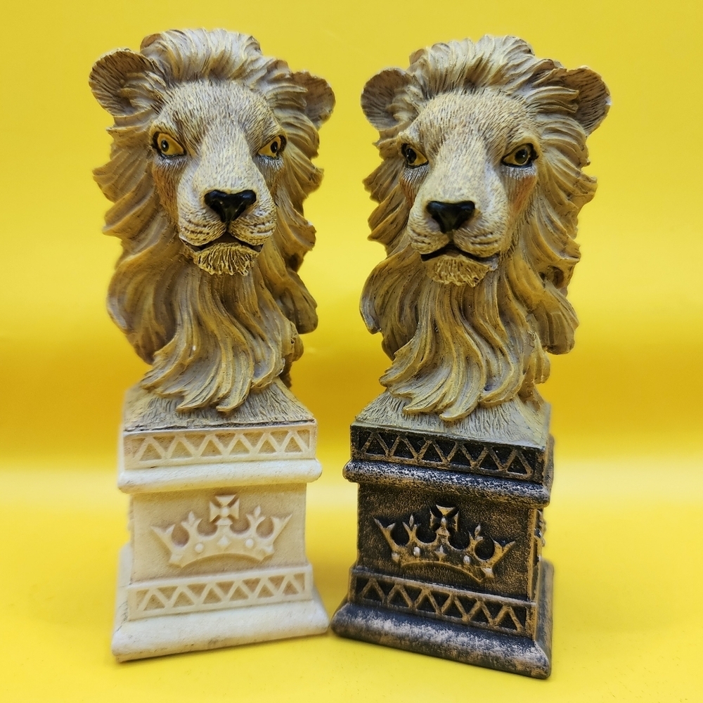 2 Wild Animals of Africa Lions King Chess Replacement Pieces Lot Ben Homer 2002